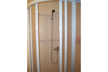 Slovačka Privát Lazany, Eksterijer